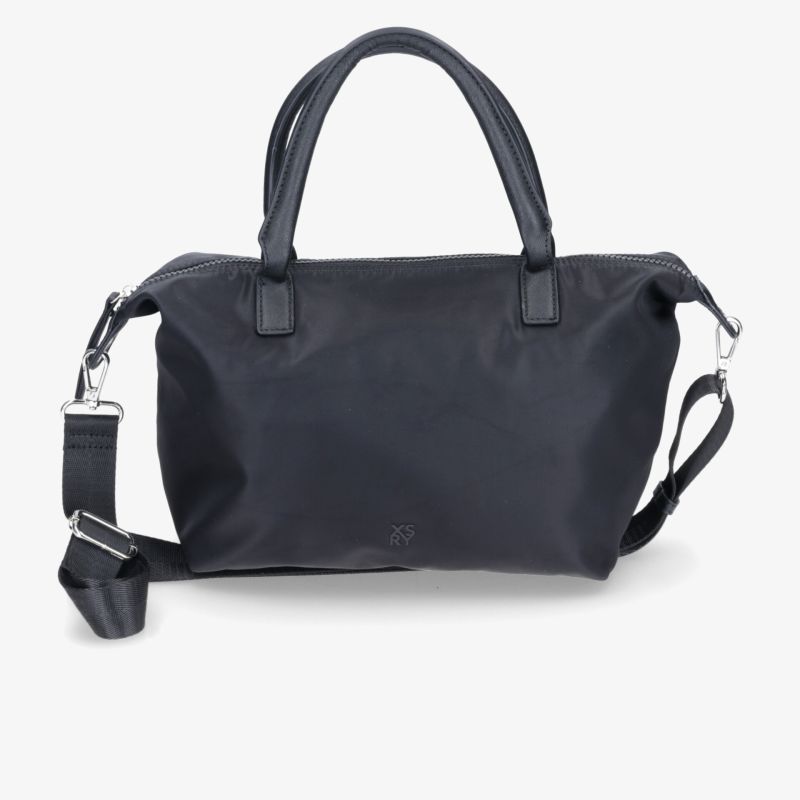 Elegante schwarze Tasche mit Henkel und Schulterriemen, perfekt für stilvolle Auftritte und vielseitigen Einsatz.
