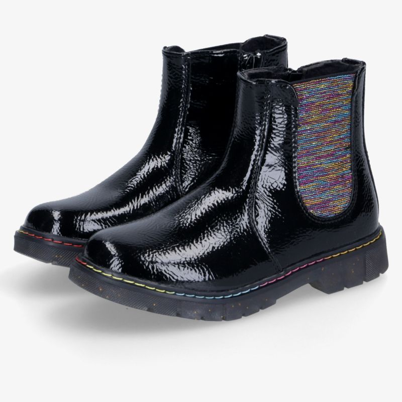 Glänzende schwarze Chelsea Boots mit elastischen Einsätzen und robuster Gummisohle, eleganter und bequemer Schnitt