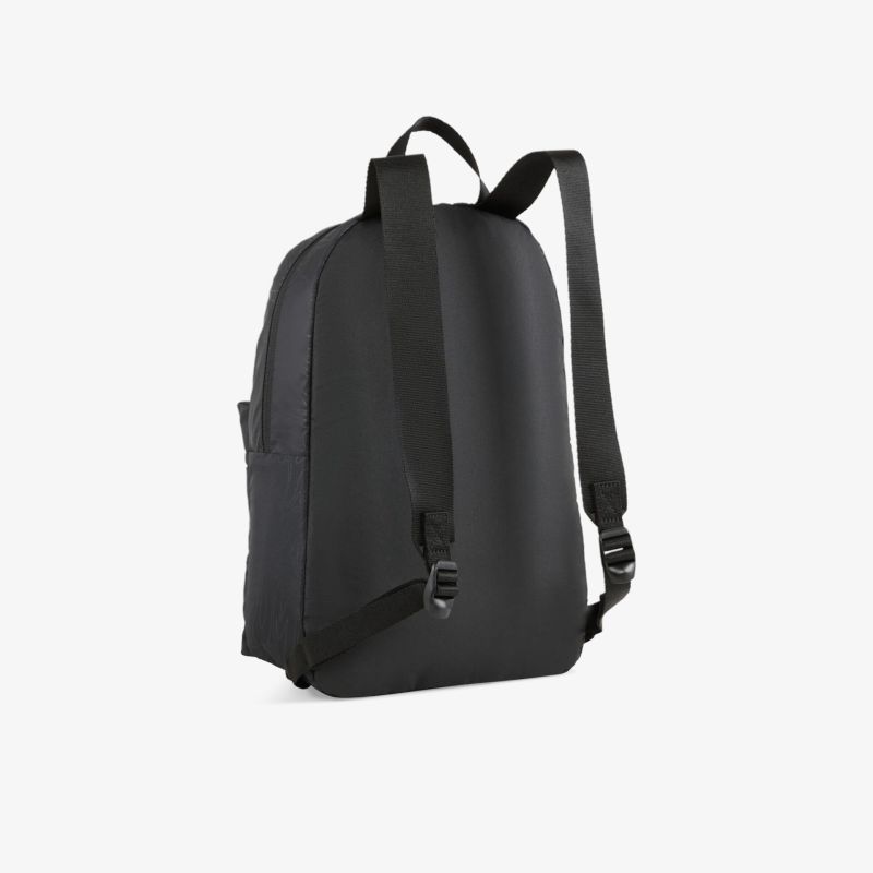 Schwarzer Rucksack mit verstellbaren Trageriemen und robustem Material, ideal für den Alltag