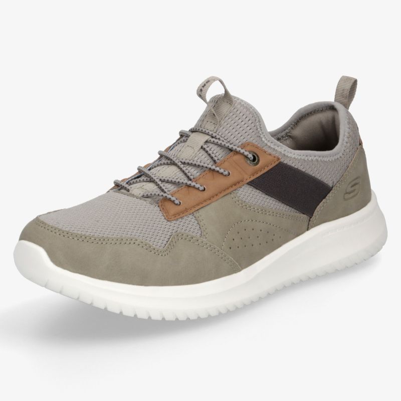 Moderner leichter Sneaker mit atmungsaktivem Mesh und flexibler, rutschfester Laufsohle in schräger Frontansicht