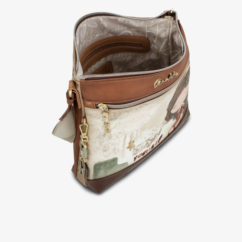 Stilvolle und hochwertige Tasche mit praktischem Stauraum und elegantem Design