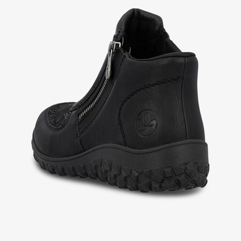 Robuster schwarzer Schuh mit profilstarker Sohle und praktischem seitlichem Reißverschluss