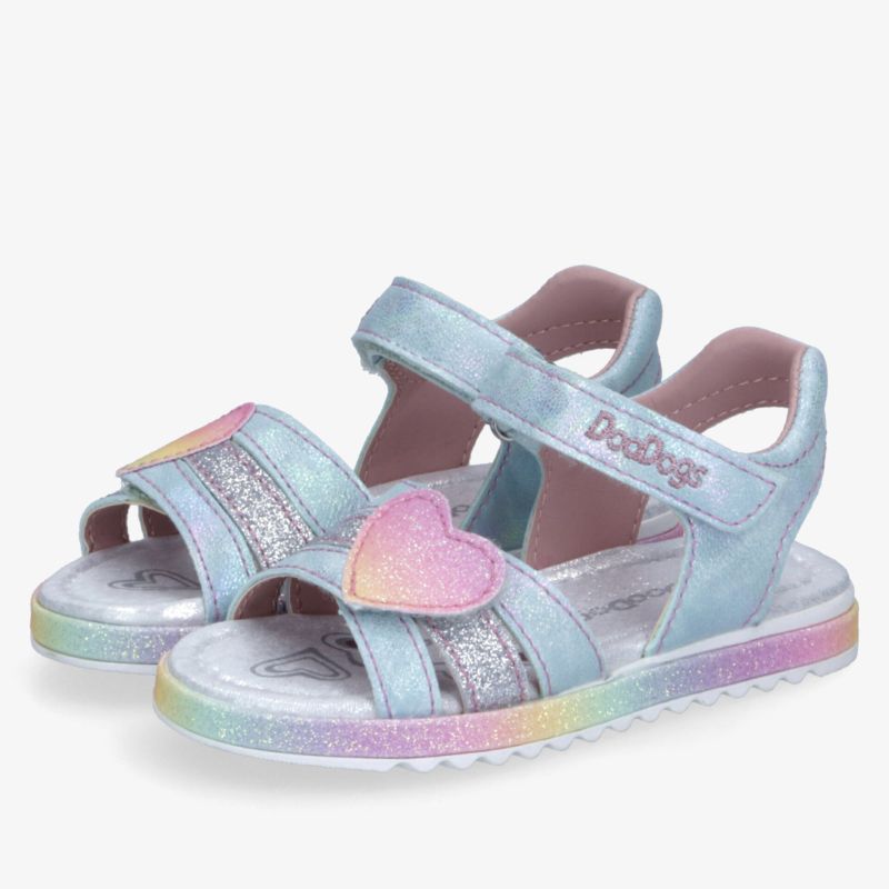Bunte Kinder Sandalen mit Herzmotiv, Klettverschluss, flexible Sohle und bequemem Tragekomfort in sommerlichem Design