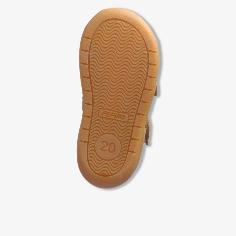 rutschfeste und flexible Gummisohle mit robustem Profil für optimalen Halt und Komfort bei jedem Schritt