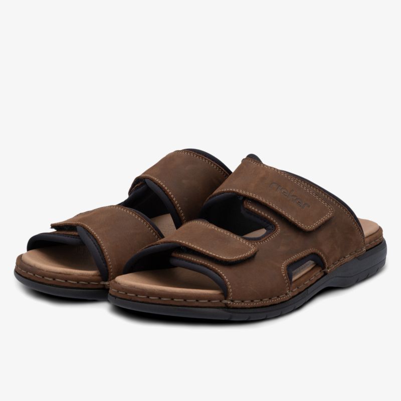 Bequeme braune Sandalen mit verstellbaren Klettverschlüssen und rutschfester Sohle für entspannten Tragekomfort