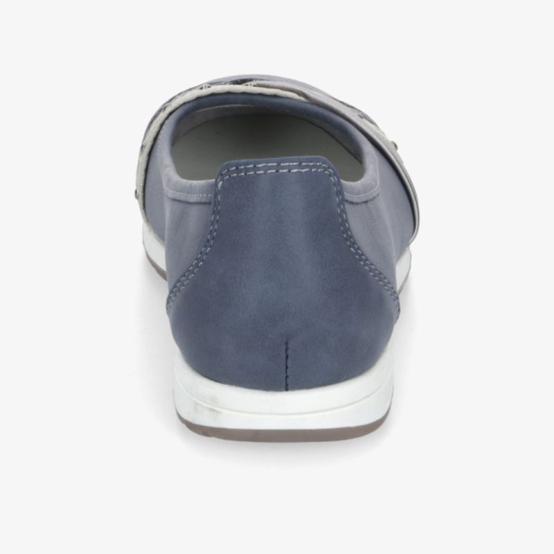 Moderner Schuh mit robuster, flexibler Sohle und komfortablem Design, Rückansicht gut sichtbar