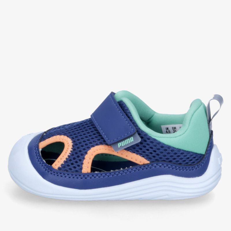 Leichter und atmungsaktiver Sportschuh mit flexiblem Verschluss und rutschfester Sohle in Blau und Türkis
