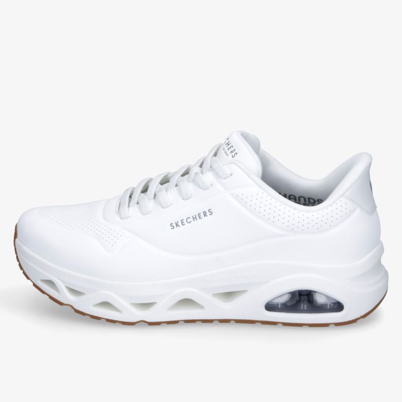 Moderner weißer Sneaker mit gepolsterter dämpfender Sohle und atmungsaktivem Material für maximalen Komfort