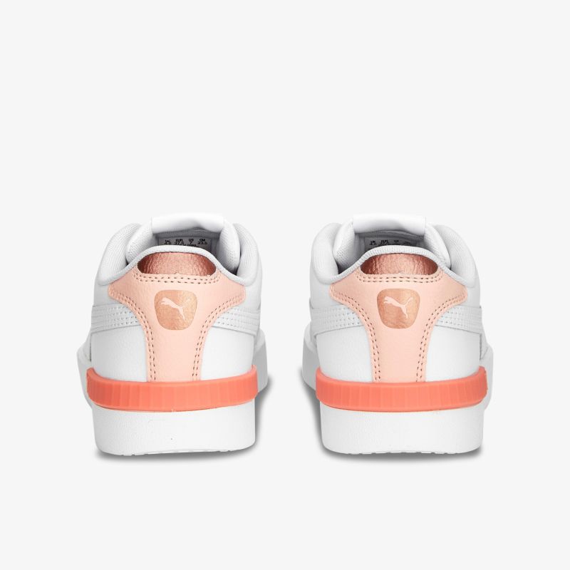 Bequeme weiße Sneaker mit orangefarbenen Akzenten und stylishen Details, ideal für Alltag und Sport.