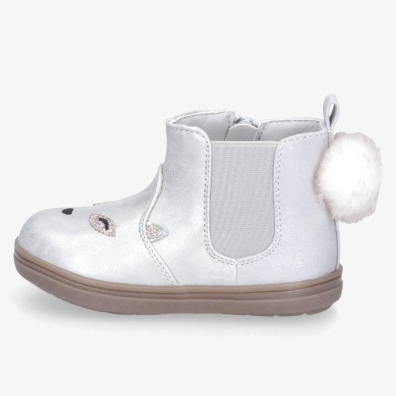 Weißer Kinderschuh mit hohem Schaft, elastischem Einsatz und dekorativem Pompon, bequem und warm