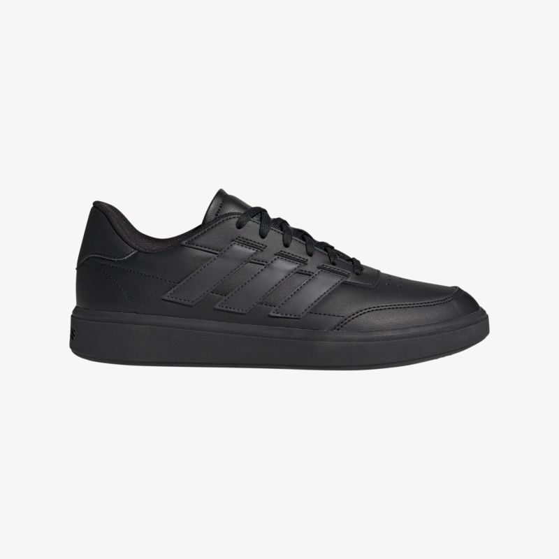 Eleganter schwarzer Sneaker mit komfortabler Passform und vielseitigem Design für jeden Anlass.