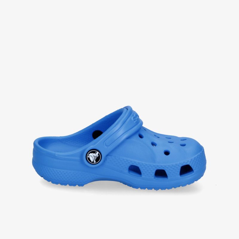 Blauer leichter und atmungsaktiver Schuh mit komfortablem Design und rutschfester Sohle, seitliche Ansicht