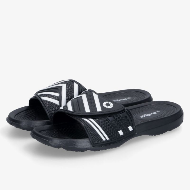 Schwarze Gummibadelatschen mit rutschfester Sohle, bequem und strapazierfähig für den Wasserbereich