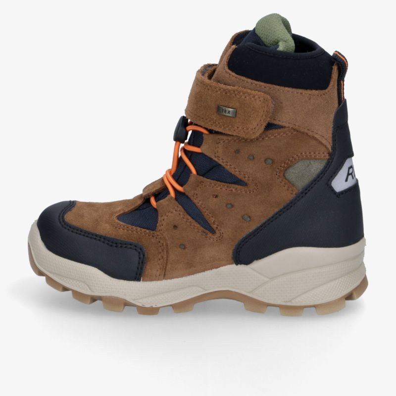 Brauner Outdoor-Stiefel mit robustem Profil, gepolsterter Zunge, sicherer Schnürung und komfortabler Laufsohle.