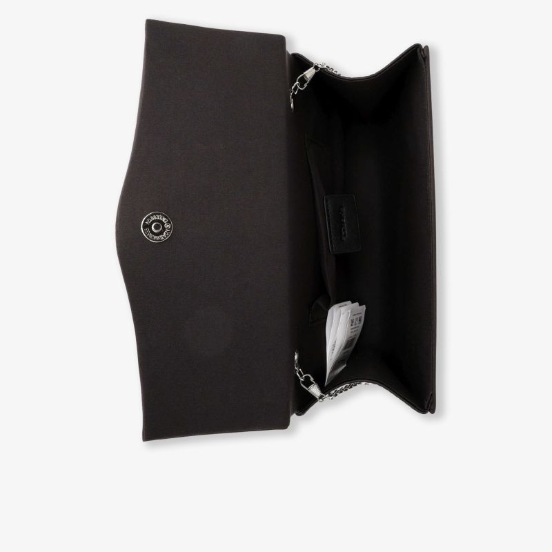 Offene schwarze Tasche mit elegantem Design und praktischer Innenaufteilung.