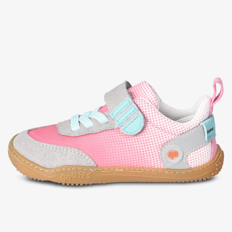 Moderner, bequemer Sneaker in Pink mit praktischem Klettverschluss und robuster Gummisohle.