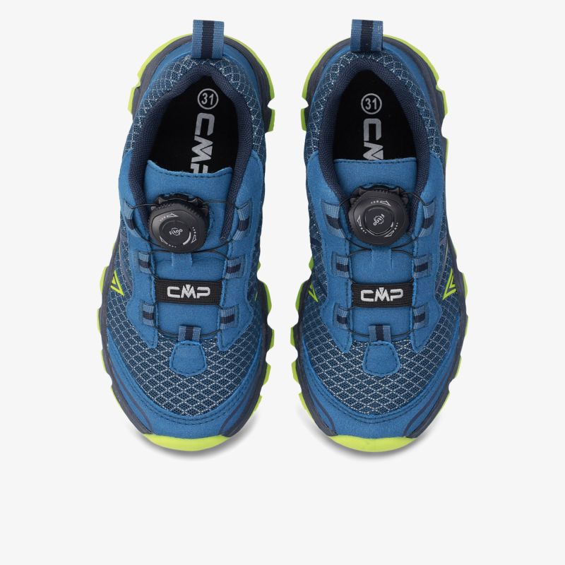 Moderne blaue Sportschuhe von oben, optimaler Halt und Komfort mit stylischer Optik.