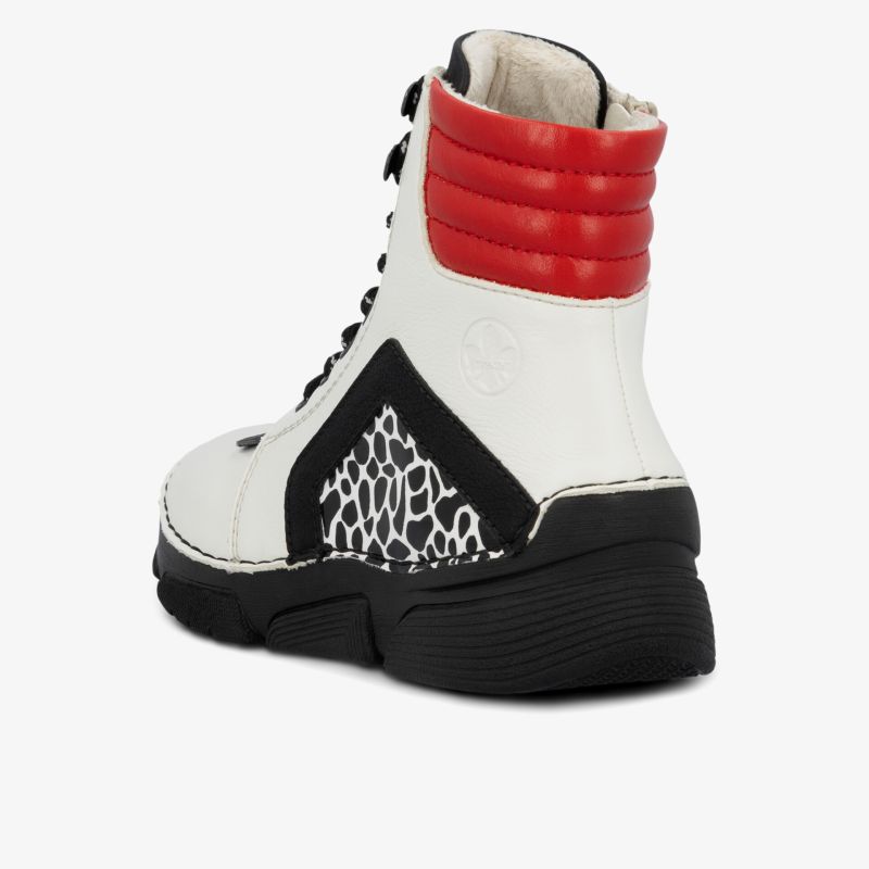 Moderner weißer Stiefel mit rotem gepolstertem Schaft und robustem schwarzem Absatz, ideal für stylische Outfits