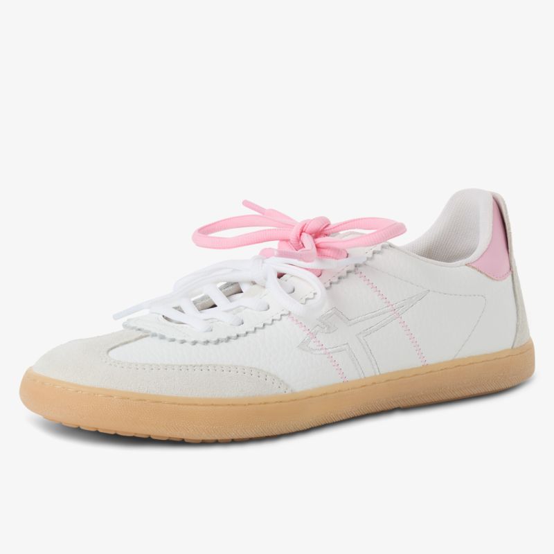 Moderner Sneaker mit bequemer Gummisohle und flexibler Schnürung, atmungsaktiv und stylisch