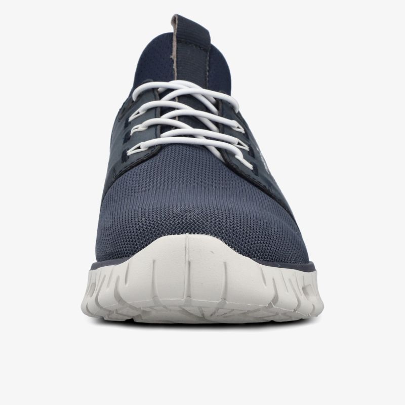 Moderner Sportschuh mit leichter, flexibler Sohle und atmungsaktivem Obermaterial, komfortabel geschnürt