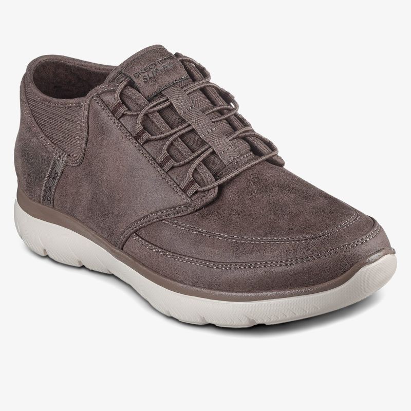 Bequemer Schuh mit robustem Material und rutschfester Sohle in modernem Design für vielseitige Nutzung