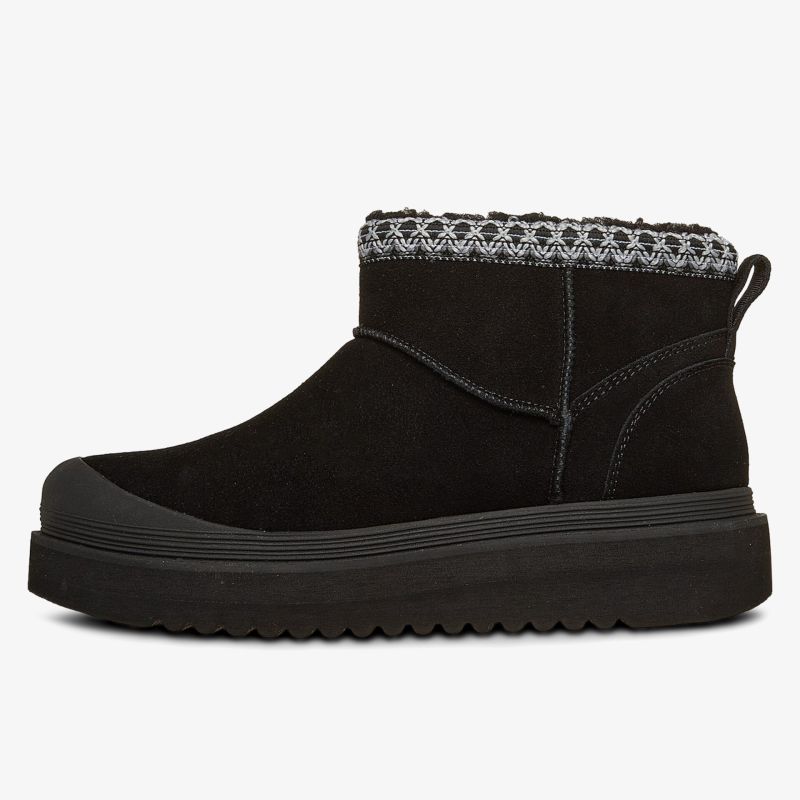 Schwarzer Halbstiefel mit warmer, gemusterter Fütterung und bequemer, rutschfester Laufsohle für kalte Tage