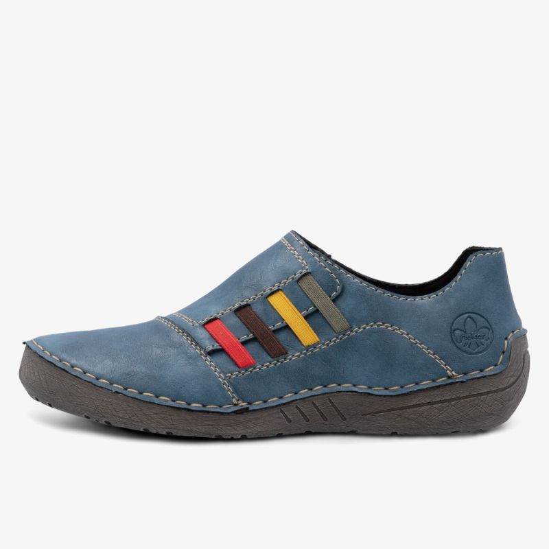 Bequemer Schuh in seitlicher Ansicht mit elastischen Bändern und rutschfester Sohle für angenehmen Tragekomfort