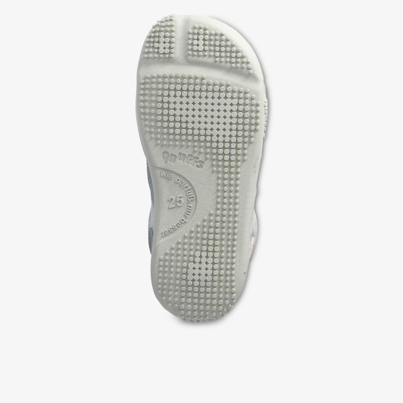 Robuste und rutschfeste Sohle für optimalen Halt und Komfort