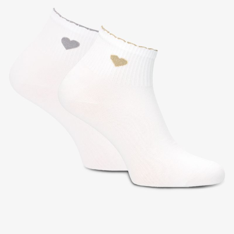 Weiße Socken mit Herzdesign für ultimativen Komfort und Stil