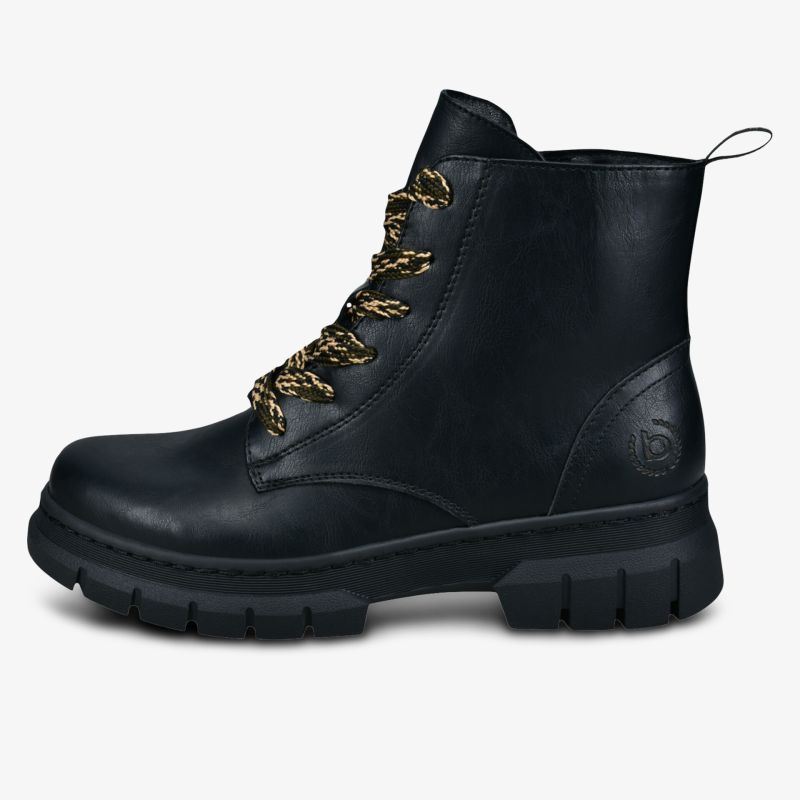 Robuster schwarzer Lederstiefel mit rutschfester Sohle und praktischer Schnürung für sicheren Halt