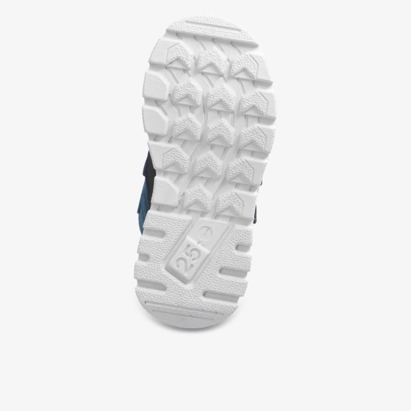 Rutschfeste, robuste Profilsohle für sicheren Halt und hohen Tragekomfort bei jedem Schritt