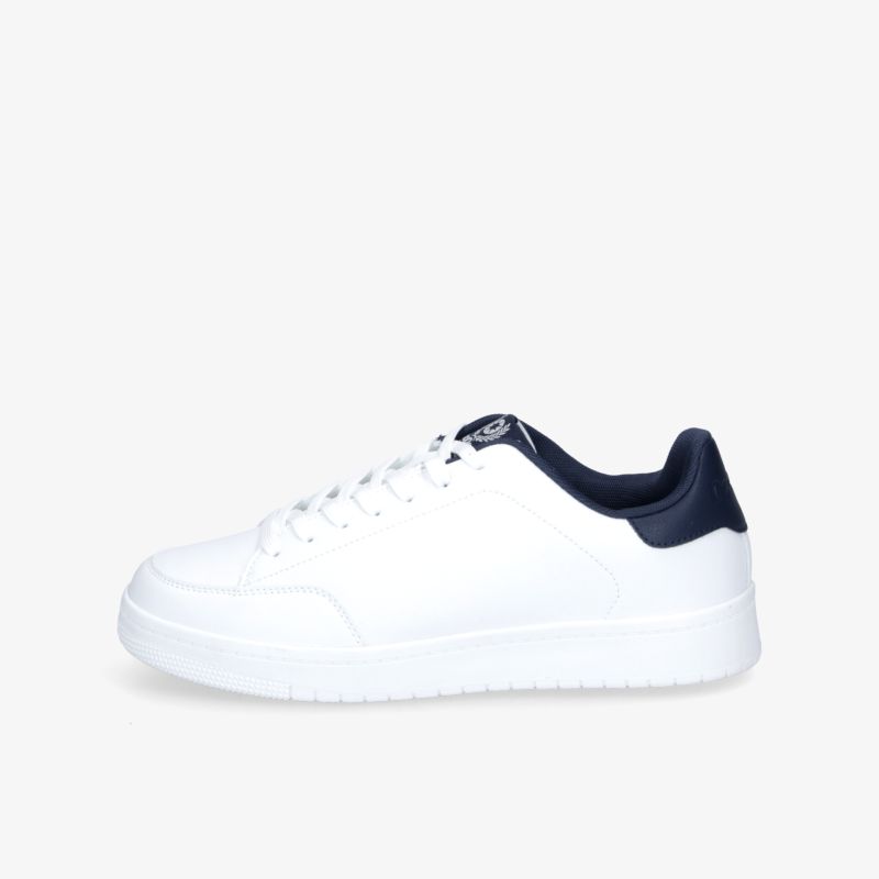 Weißer sportlicher Sneaker mit bequemer Passform und moderner Optik, weiche Sohle für hohen Tragekomfort