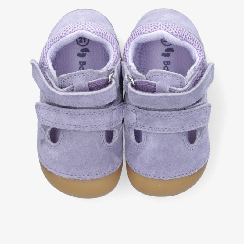 Weiche lila Babyschuhe mit flexiblem Klettverschluss und rutschfester Gummisohle für sicheren Halt und hohen Tragekomfort