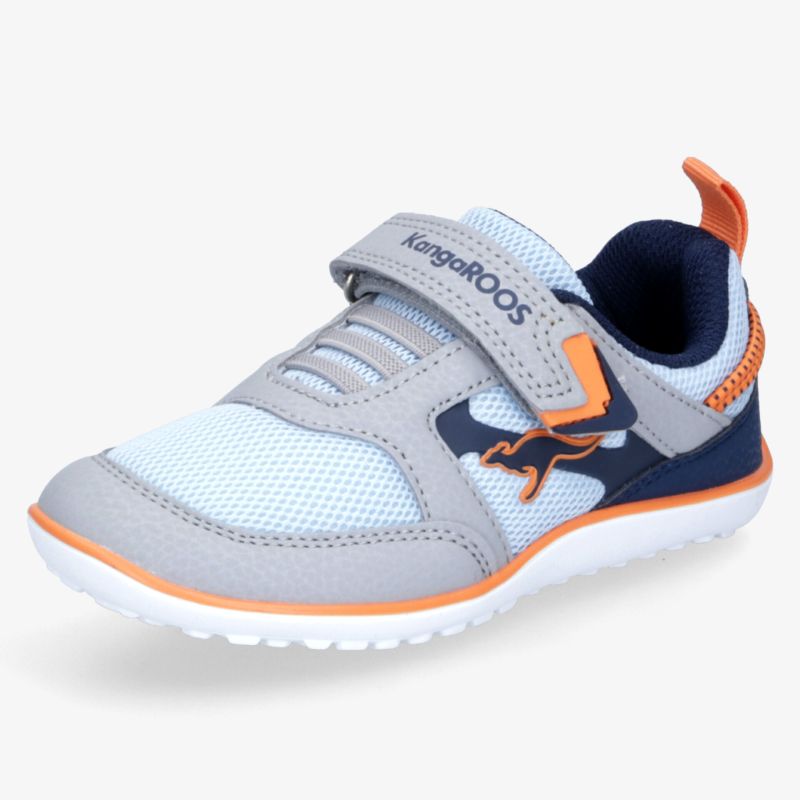 Leichter sportlicher Schuh mit atmungsaktivem Material und rutschfester Sohle in Blau und Orange