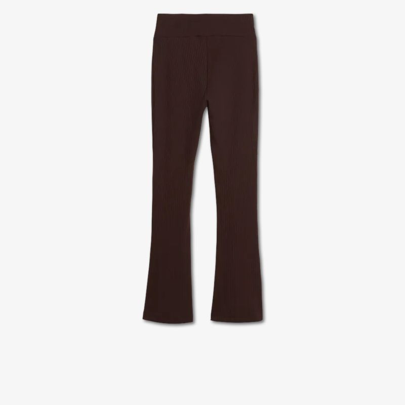 Schlichte Hose mit weitem Bein und elastischem Bund für komfortablen Sitz und lässigen Stil