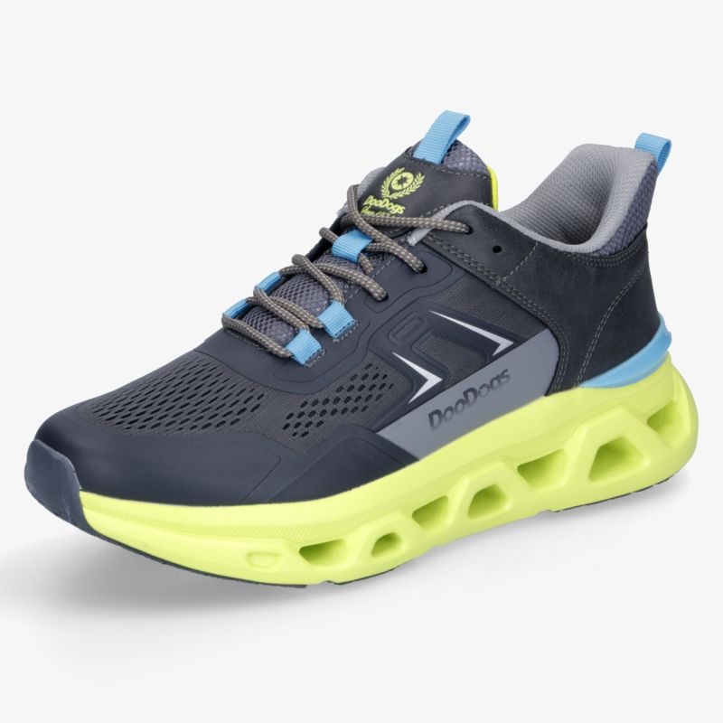 Moderner leichter Sportschuh in Blau mit gelber, stoßdämpfender Sohle für optimalen Komfort und Atmungsaktivität