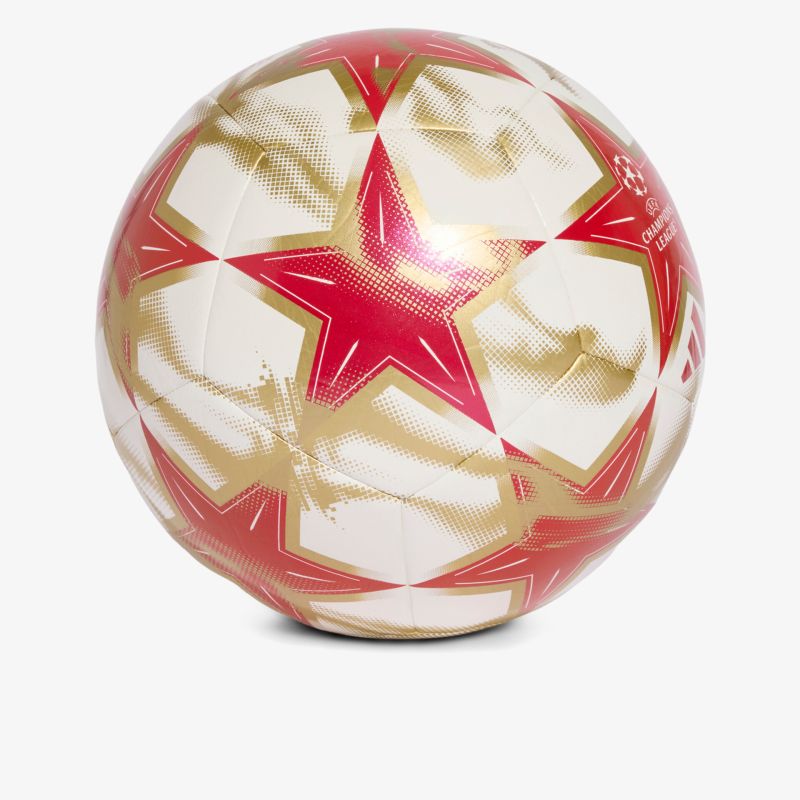 Glänzender Fußball mit roten Sternen und gold-weißer Oberfläche, robust und hochwertig gestaltet