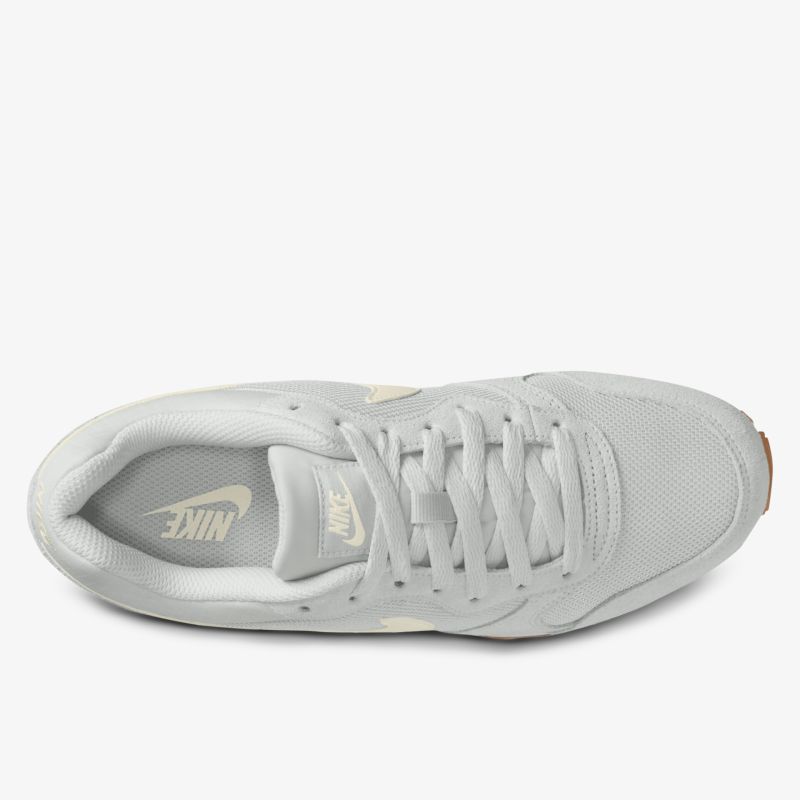 Bequemer und vielseitiger Sneaker in modernem Design, ideal für verschiedene Aktivitäten