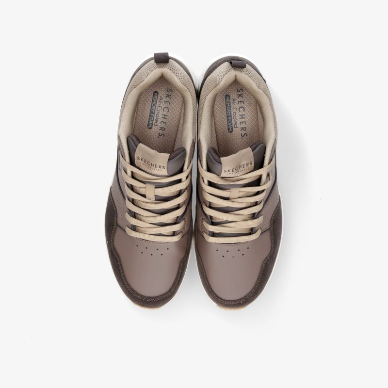 Bequeme und robuste Sportschuhe mit gepolsterter Innensohle und atmungsaktivem Obermaterial, ideal für Alltag und Training