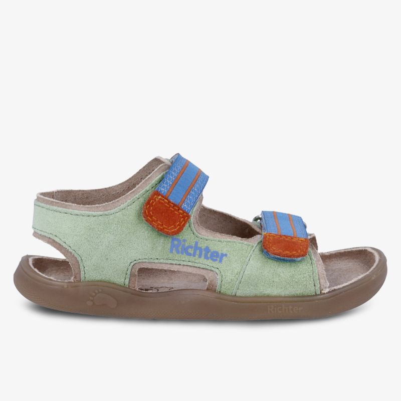 Bequeme und strapazierfähige Sandale mit Klettverschlüssen in stilvollem Design