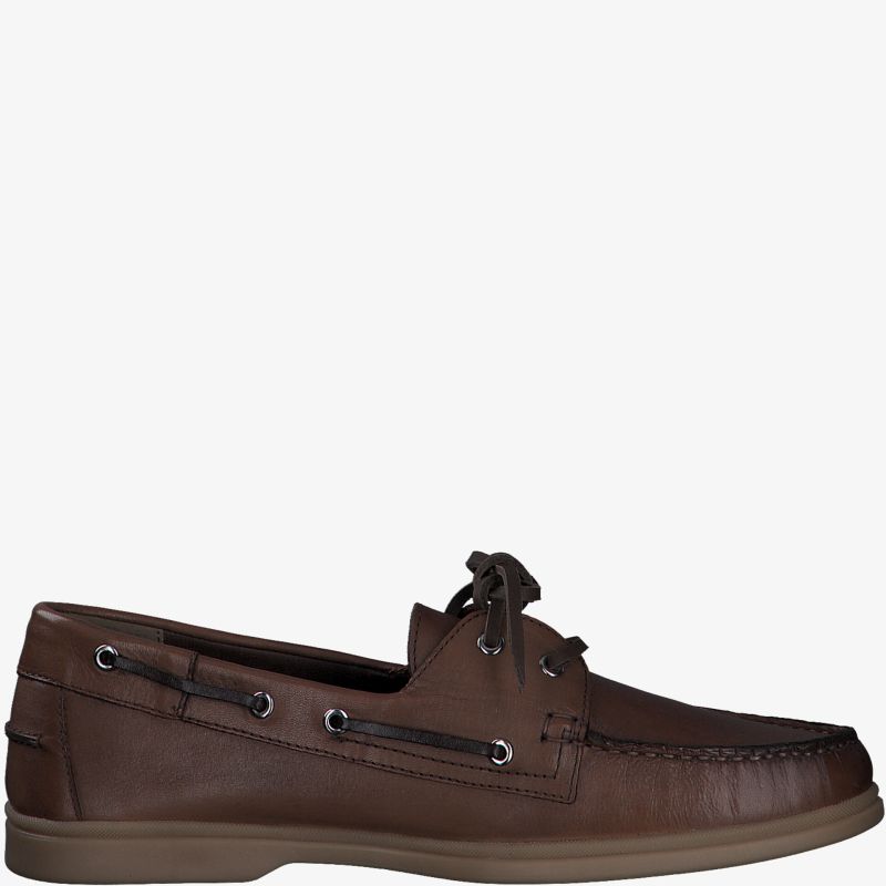 Seitliche Ansicht eines braunen Mokassins mit weichem Material und langlebiger flexibler Sohle, elegant und bequem