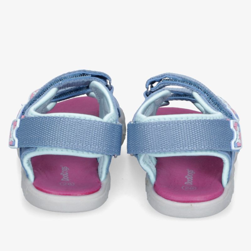 Leichte Sandalen mit verstellbaren Klettverschlüssen und rutschfester Sohle, komfortabel und atmungsaktiv