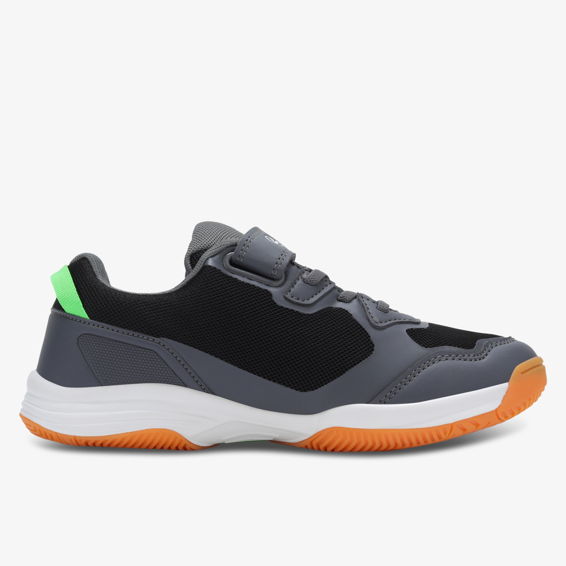 Moderner leichter Sneaker mit rutschfester Sohle und bequemem Sitz für vielseitigen Einsatz