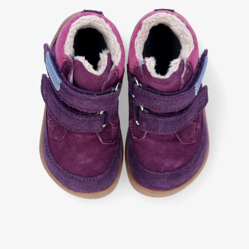 Bequeme Kinderschuhe in Bordeaux mit warmem Innenfutter, flexiblem Material und praktischem Klettverschluss