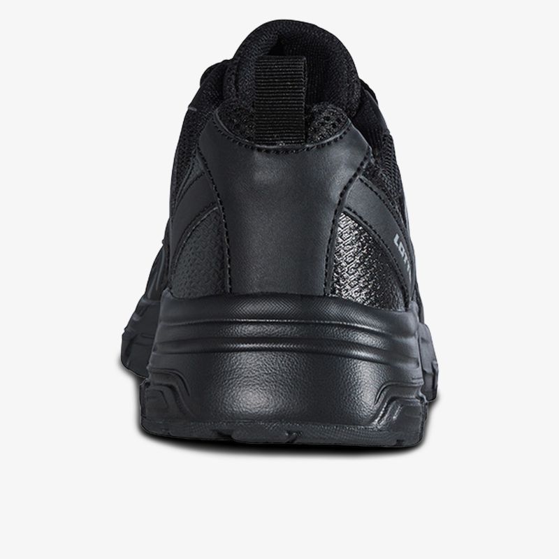 Schwarzer Sportschuh robust und rutschfest mit angenehmem Tragekomfort, ideal für Alltag und Sport