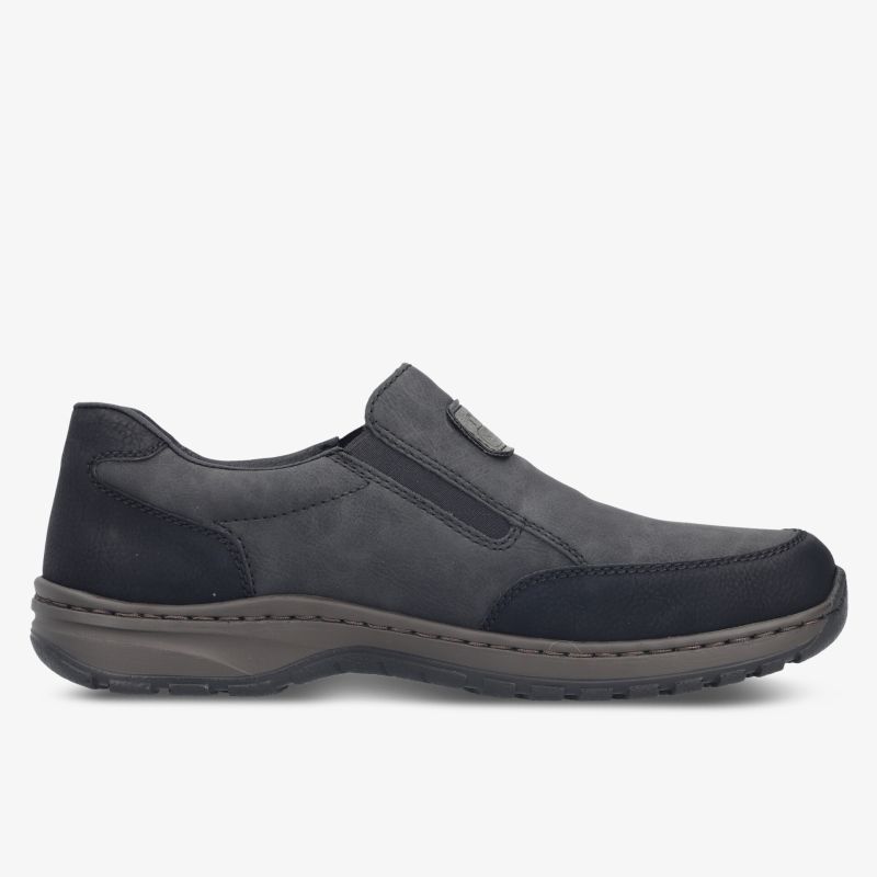 Bequemer Schuh mit rutschfester Sohle in klassischem Design für täglichen Komfort
