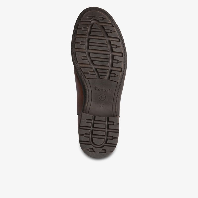 Robuste und profilierte Schuhsohle mit rutschfestem Design für hohen Tragekomfort und Stabilität