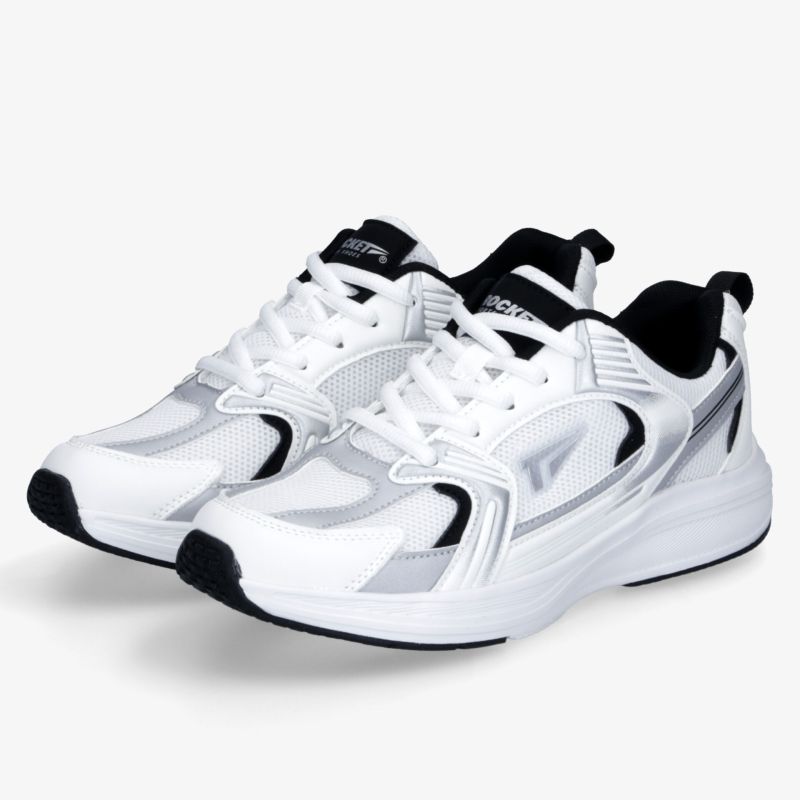 Weiß-schwarze Sportschuhe im Paar mit bequemem Design und rutschfester Sohle, ideal für sportliche Aktivitäten