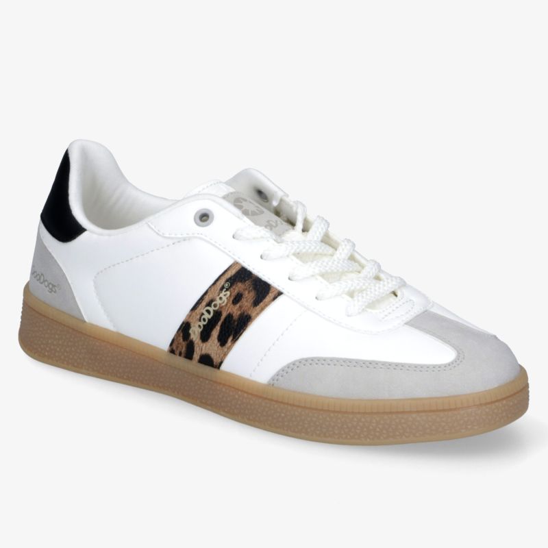 Moderner Sneaker in Weiß mit Leopardenmuster und rutschfester Sohle, ideal für den Alltag.