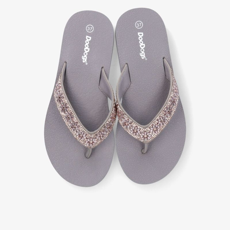 Bequeme lila Flipflops mit glitzerndem Riemen, leichter Sandale und rutschfester Sohle, Draufsicht